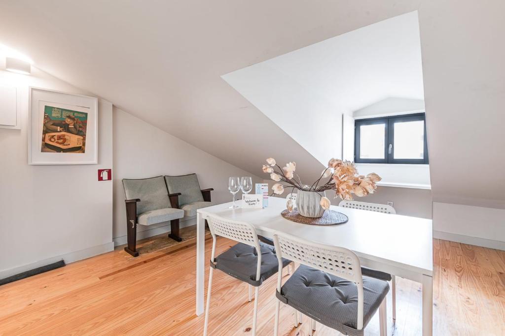 Appartement GuestReady - Good Habits 75 Rua de Faria Guimarães 4000-377 Porto