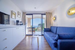 GuestReady - Lovely apartment with a pool and a sea view