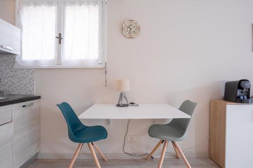 GuestReady - Lovely studio with terrace & parking