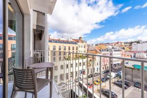 Appartement GuestReady - Midcentury Studio with Balcony in Santos 401 Avenida Dom Carlos i 42, Lisboa, Portugal 1200-649 Lisbonne -1