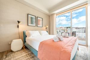 GuestReady - Midcentury Studio with Balcony in Santos 501