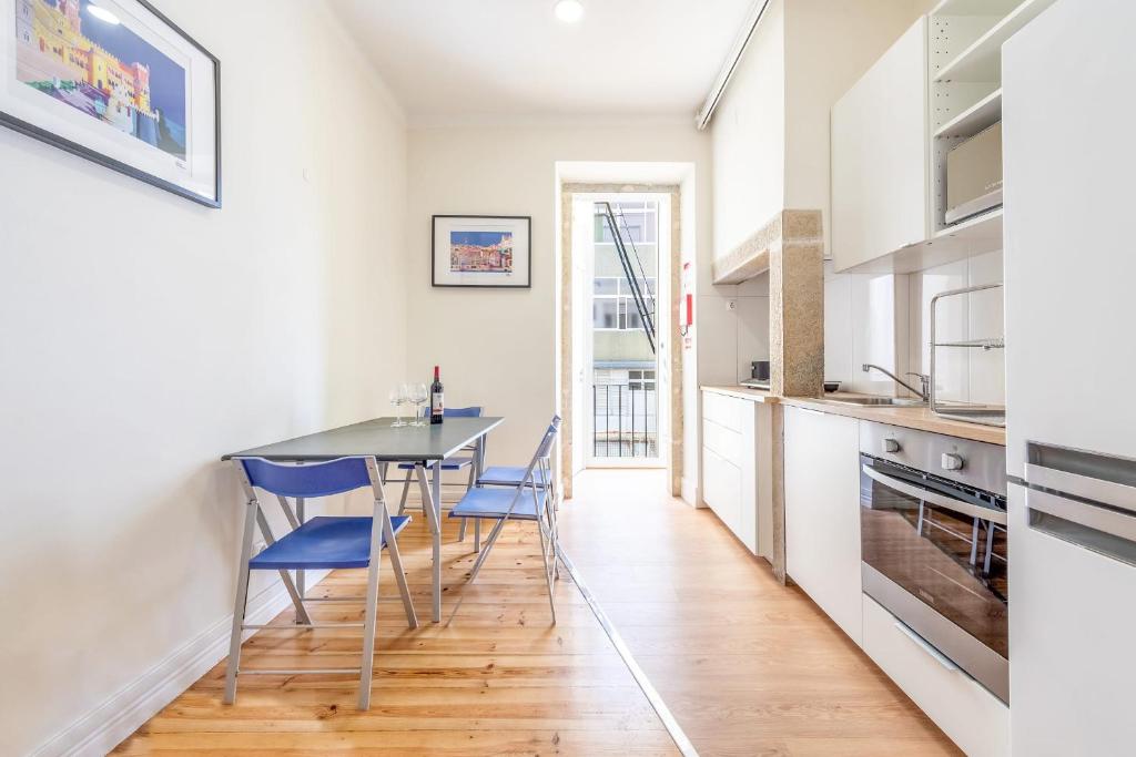 GuestReady - Minimalist Duplex in Penha de França Rua Martins Sarmento 25, Lisboa, Portugal, 1170-227 Lisbonne