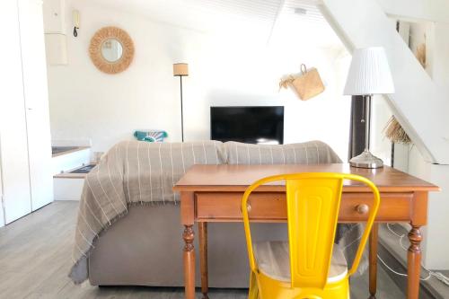 GuestReady - Minimalist Studio near Grande Horloge