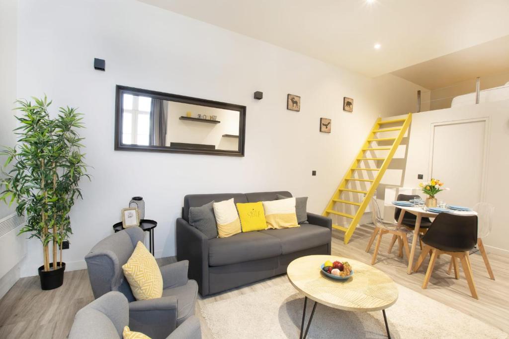 GuestReady - Modern Flatin the Heart of le Marais 35 Rue Chapon, Paris, France, 75003 Paris