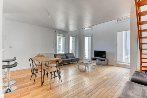 GuestReady - Modern spacious in Jean Moulin