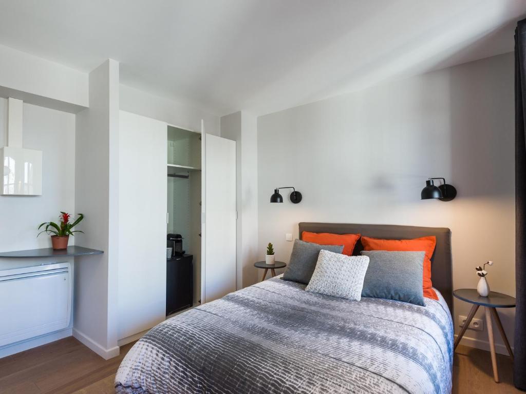 GuestReady - Original Duplex in the 11th District