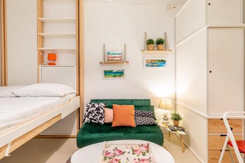 GuestReady - Parisian Studio in 20th Arr