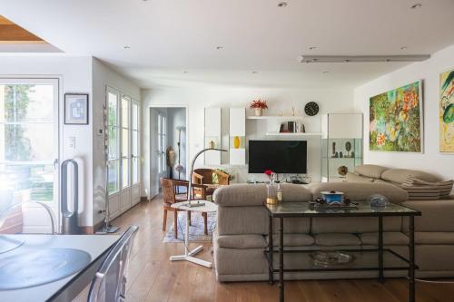 GuestReady - Quiet and modern apartment in the heart of the Chartrons