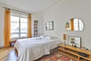 Appartement GuestReady - Radiant 1-Bedroom Apartment in the 9th District 28 Rue Saint-Lazare, Paris, France 75009 Paris Île-de-France