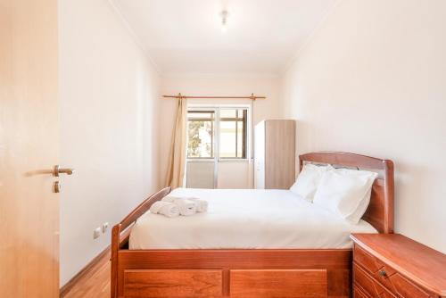 GuestReady - Sophisticated Apt in Corroios