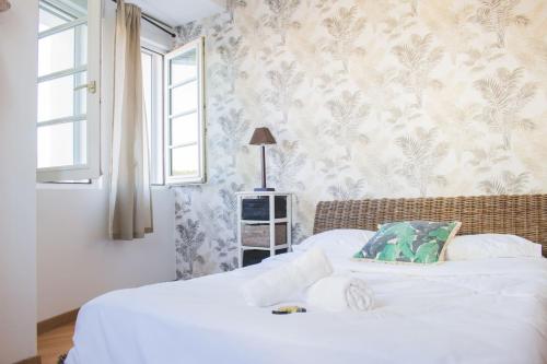 GuestReady - Spacious 3-Bdr Flat with private terrace and parking