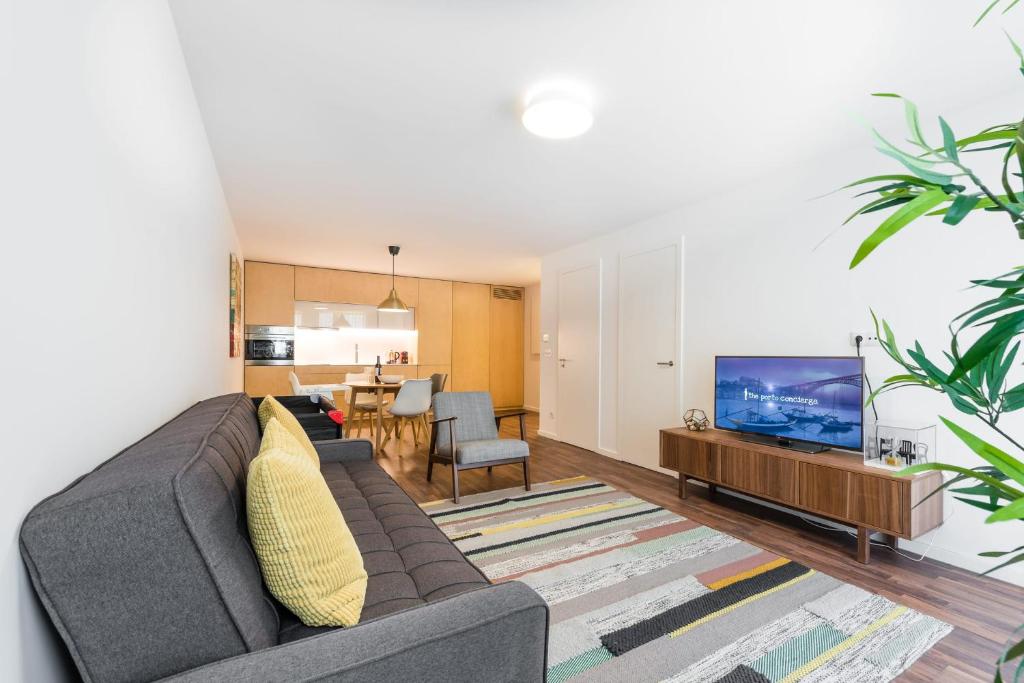 GuestReady - Square Painted Ceuta 44 Rua de Ceuta, 4050-189 Porto