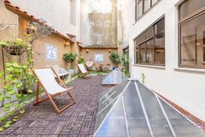 GuestReady - StylISH' apartment with private terrace and indoor garage