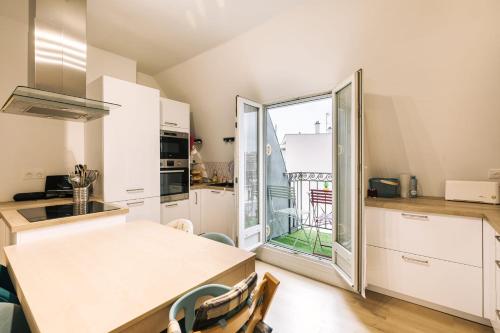 GuestReady - Stylish Roof-Top Apartment in Bastille