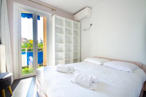 GuestReady - Superb Flat with Balcony in Antibes