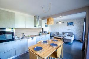 GuestReady - Superb Flat with Balcony in Antibes