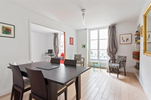 GuestReady - Superbe appartement au coeur de Paris - République