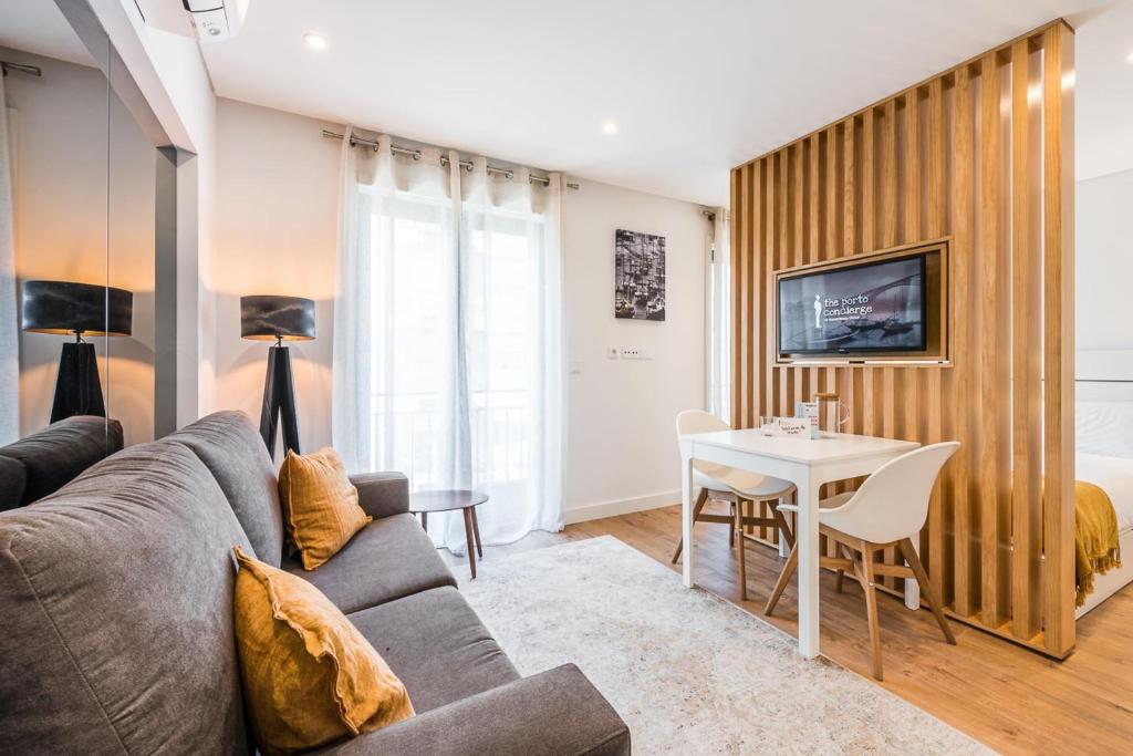 Appartement GuestReady - The Bold bmj Apartment Rua de Camões 556, Porto, Portugal 4000-141 Porto