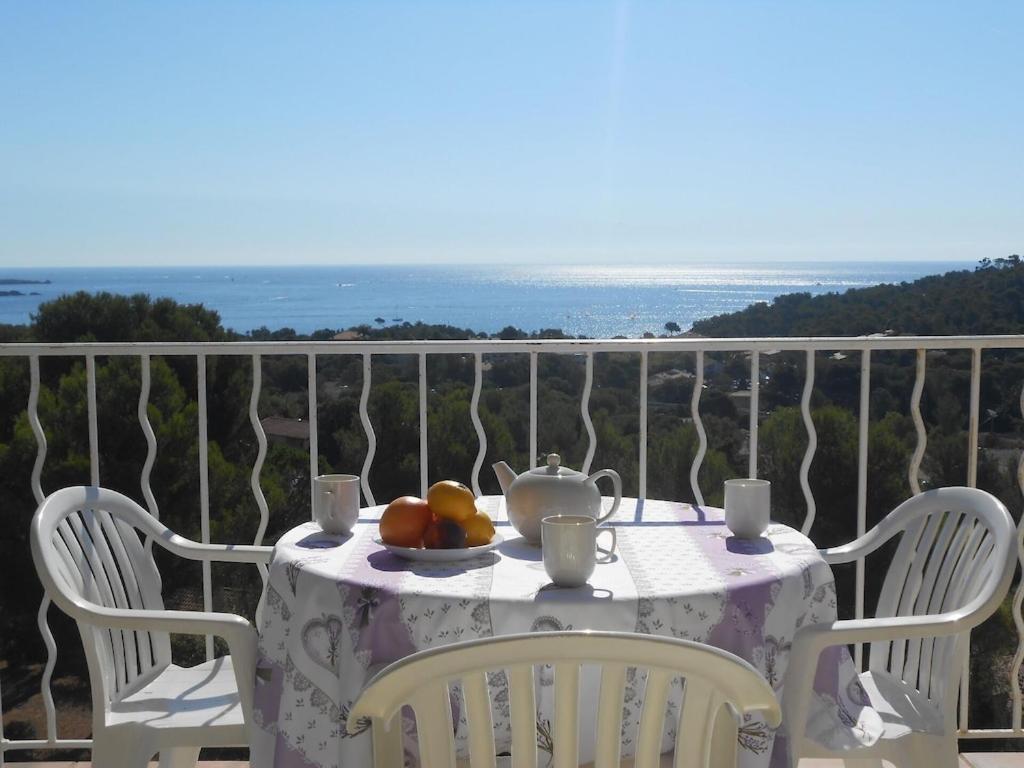 GuestReady - Vibrant 2BR Apartment