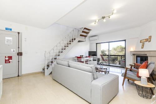 Guia Alamos Duplex Apartment