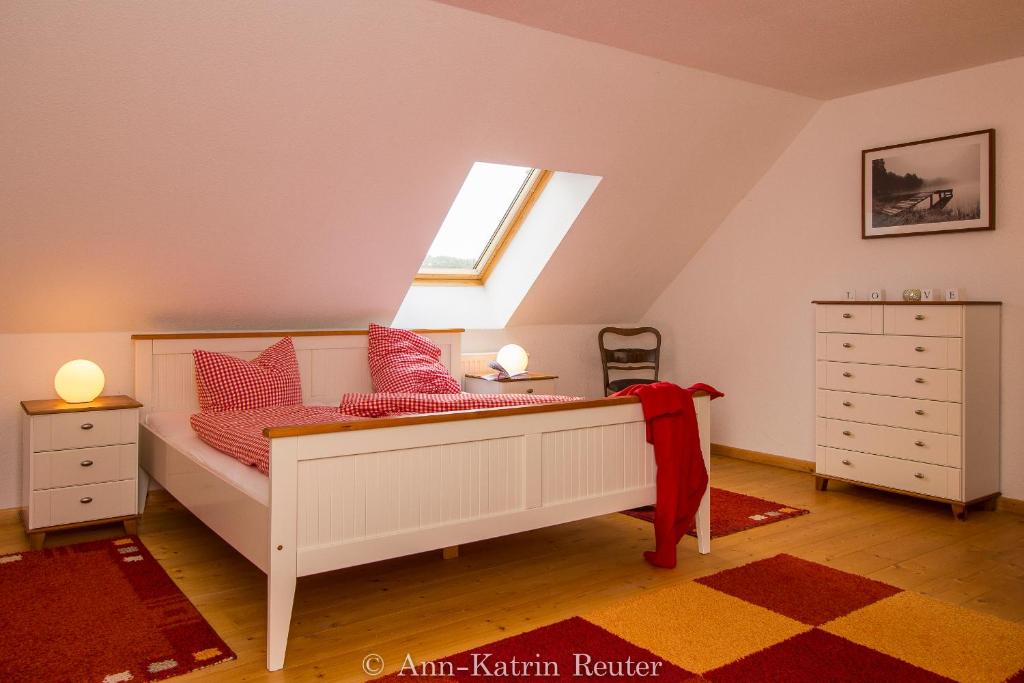 Gutshof Dubnitz Gutshof Dubnitz -Ferienwohnung 9 \ Dubnitz 13, 18546 Dubnitz