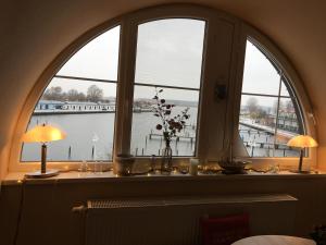 Hafenidyll mit Wasserblick