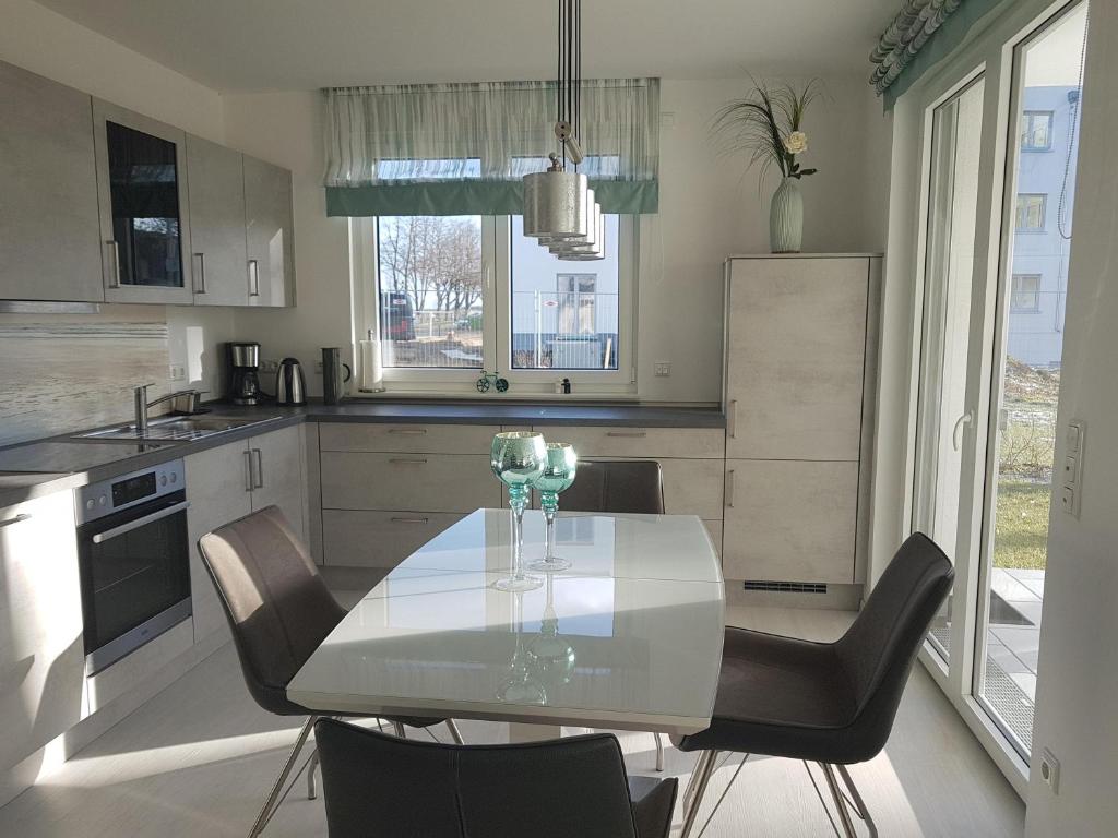 Appartement Haff-idyll im Kiefernhain An der Haffküste 4a 17419 Zirchow