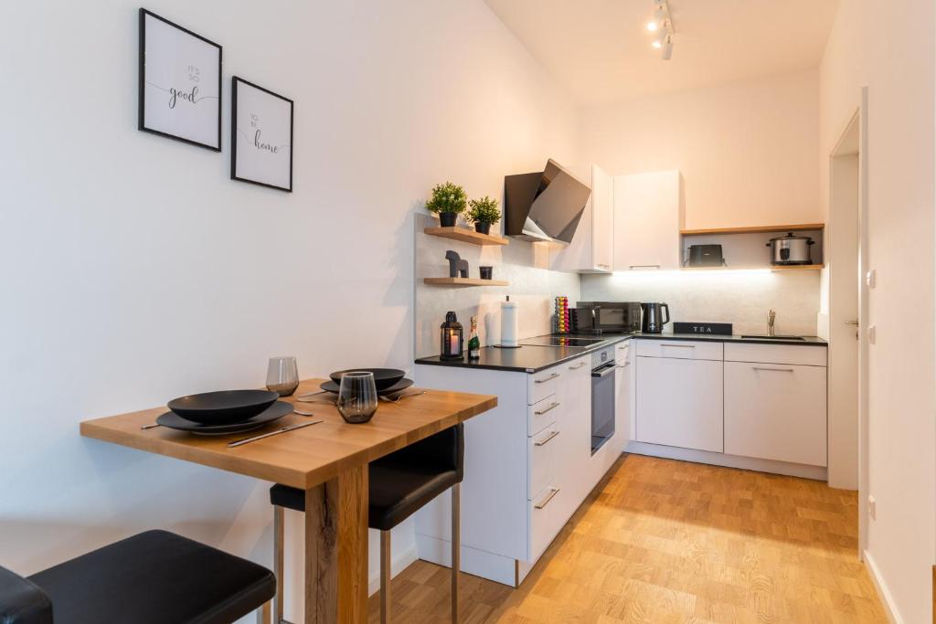 Handmade I Modern I Luxury I Kitchen I Home Office I Netflix 26 Alemannenstraße, 71088 Holzgerlingen