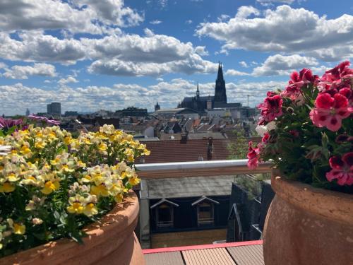 HANSA PENTHOUSe