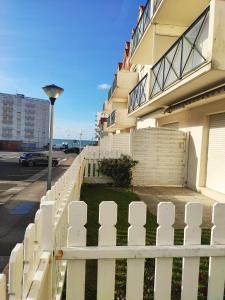 Appartement Hardelot plage plein sud a 100 m de la plage 35 Avenue de la Paix 62152 Neufchâtel-Hardelot Nord-Pas-de-Calais