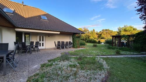 Haus 5 Elemente- Fewo Feuer mit Terrasse, Bio-Kamin und 2 Schlafzimmer