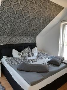 Haus am Hang; Ferienwohnung Fernblick