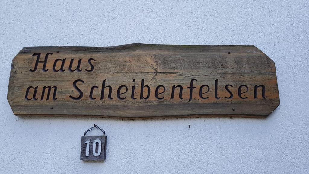 Appartement Haus am Scheibenfelsen In der Friedrichsruhe 10 79837 St. Blasien