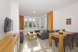 Haus Blick zur See FeWo 04 Meerblick, Sauna- und Schwimmbadnutzung im AHOI Sellin