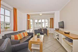 Haus Blick zur See FeWo 05 Gartennutzung, Meerblick, Sauna- und Schwimmbadnutzung im AHOI Sellin