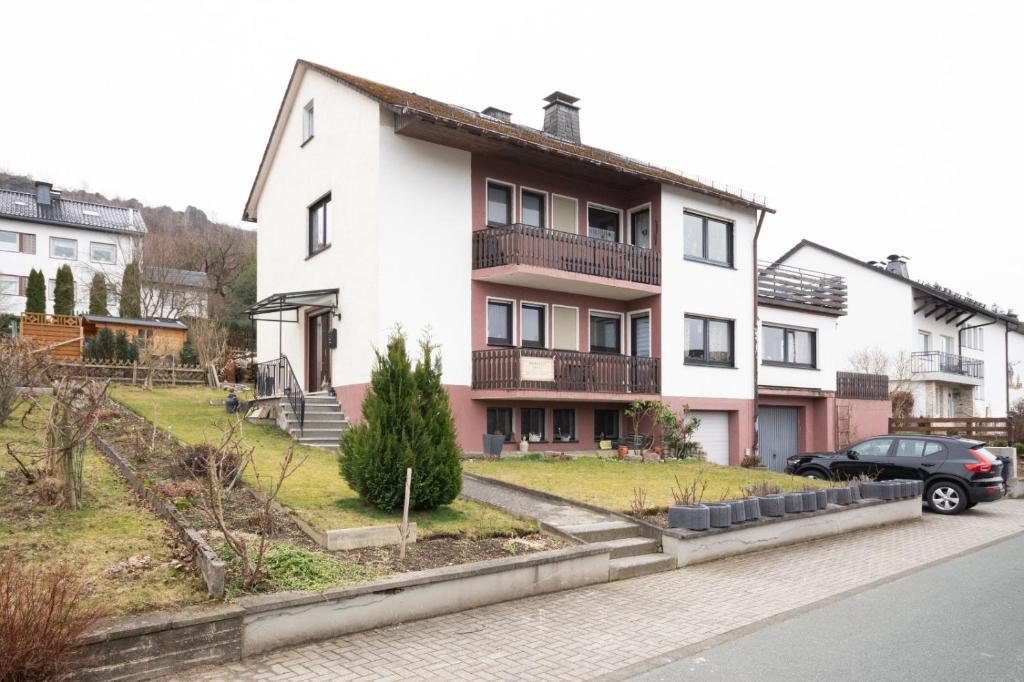 Haus Elena Oben Auf der Wiemhufe 7, 59909 Bestwig