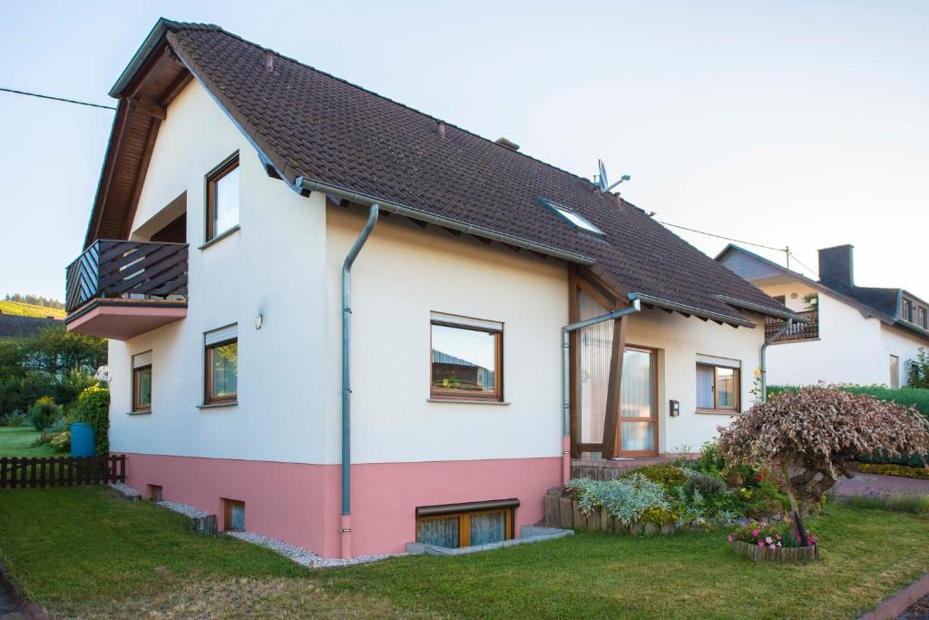 Haus Elfriede Falkensteinstraße 22, 54329 Konz