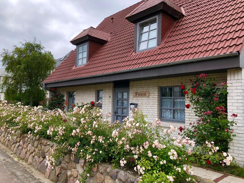 Haus Fünen Whg 01 Forstweg 8, 25938 Wyk auf Föhr