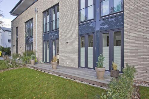 Haus Hafenkieker FeWo 02 Terrasse, Hafenblick