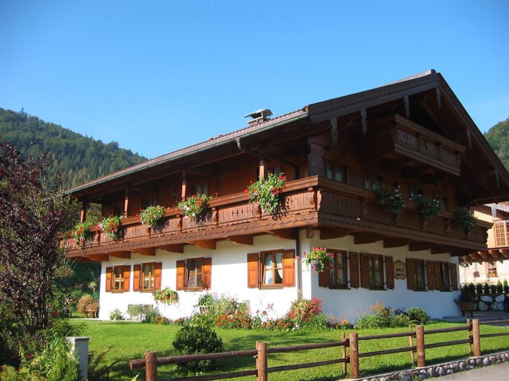 Appartement Haus Hager Im Mautnerfeld 19 83458 Schneizlreuth