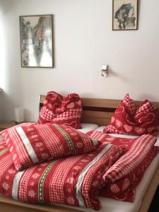 Haus Ina - Ferienwohnung Rondar