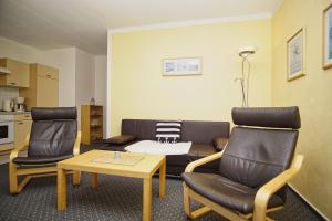 Haus Inselblick FeWo 01 Terrasse, Sauna- u Schwimmbadnutzungim AHOI Sellin