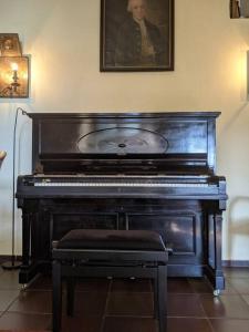 Haus Keppelborg: ZI Rosina mit Burggartenblick