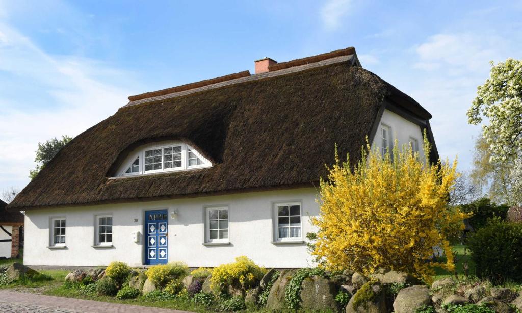 Haus Ketzenberg 4 _Uns Pokenstuv_ Boddenstraße 20, 18586 Groß Zicker