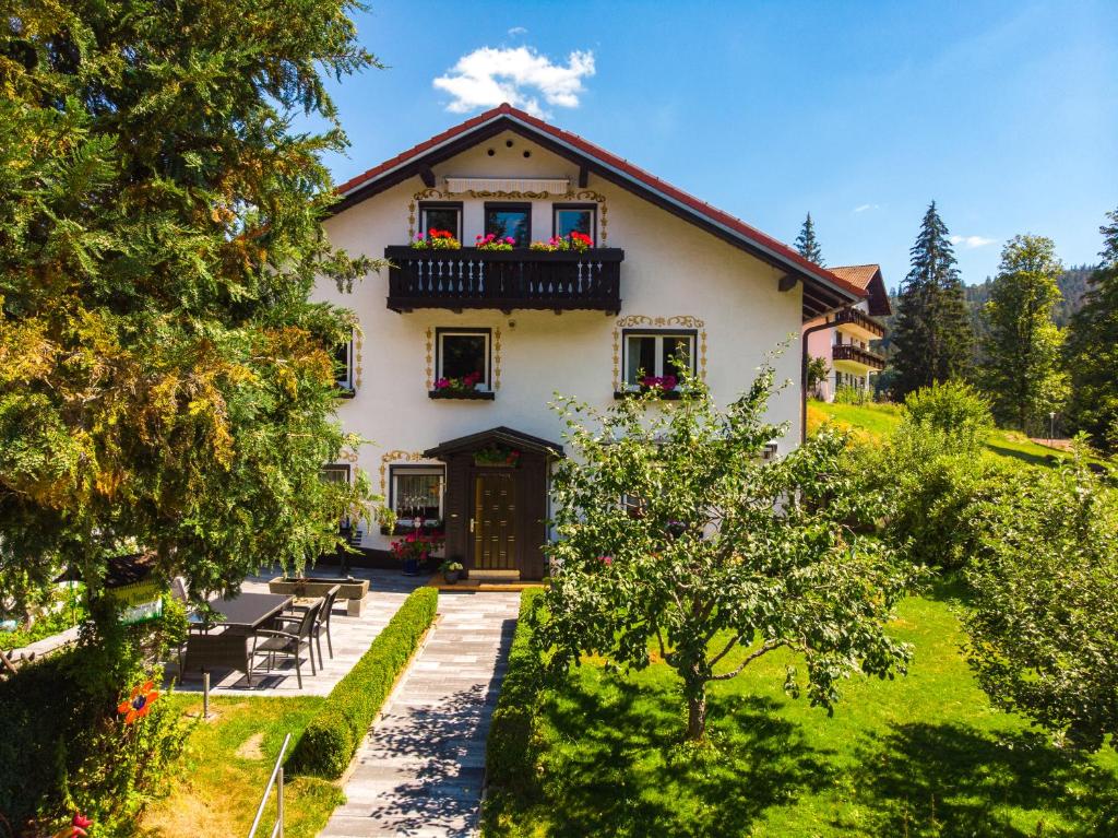 Haus Kuchler Am Tiefenbach 10, 94252 Bayerisch Eisenstein