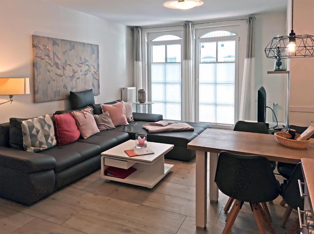 Appartement Haus Meeresblick - Ferienwohnung Gezeiten (Ref. 133558) Am Inselparadies 2 18586 Baabe