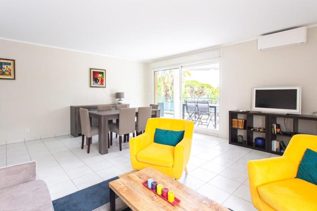 Haus Meeresblick - Ferienwohnung Strandloeper C 2.02 (Ref. 134796) 18586 Baabe
