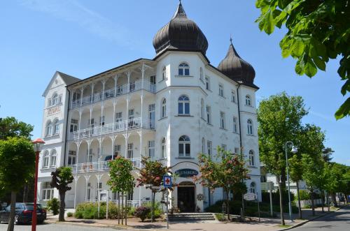 Haus Metropol - Fewo 7 mit Balkon und Meerblick