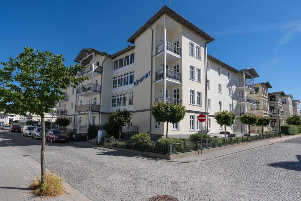 Appartement Haus Miramar Kurstr. 5 17419 Ahlbeck