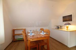 Appartement Haus Mitterhuber - Ferienwohnung Deichrose Am Sportplatz 12 25826 Sankt Peter-Ording Schleswig-Holstein